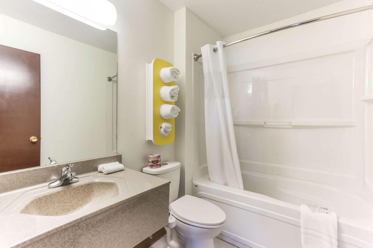 Motel 6-Lethbridge, Ab Exteriér fotografie