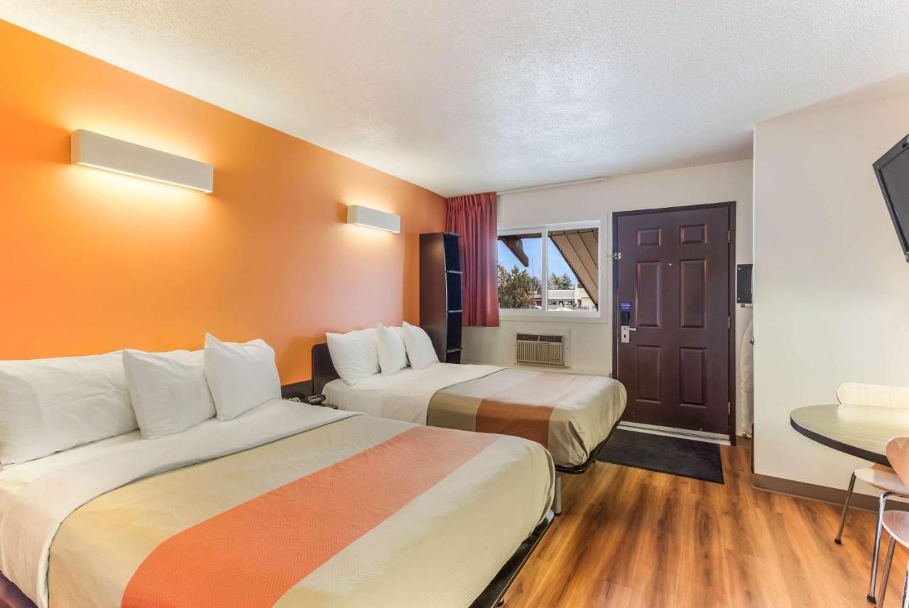 Motel 6-Lethbridge, Ab Exteriér fotografie